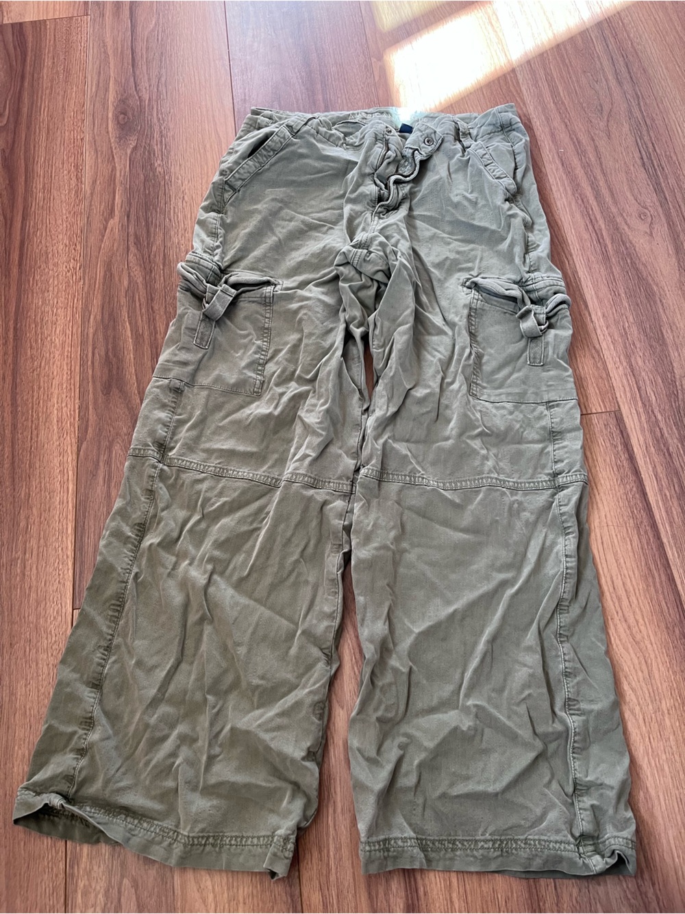 American Eagle Outfitters Olive Utility Wide-Leg Cargo Pants
